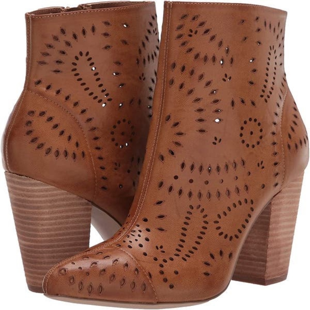 NIB Carlos Santana Taryn Boots 9